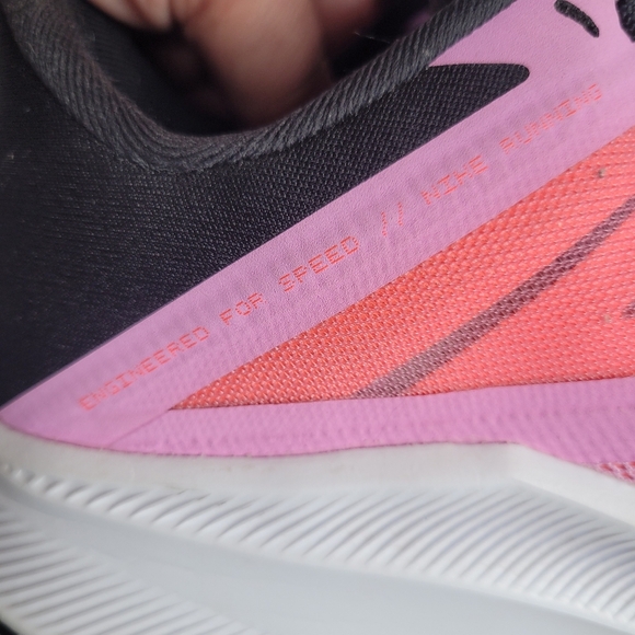 Nike Women's Quest 3 Pink/Black Running Shoes Size 6.5 - Picture 9 of 11